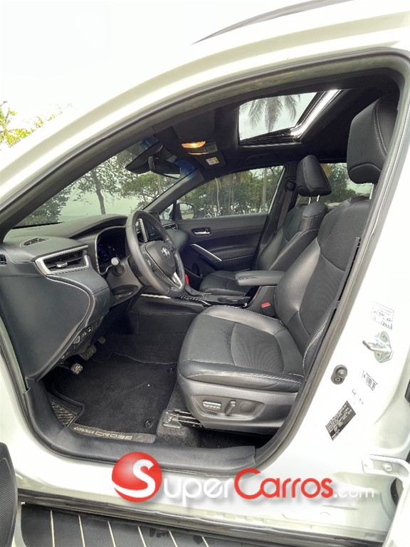 2023 Toyota Corolla Cross Limited Hibrid — foto 10 / 12