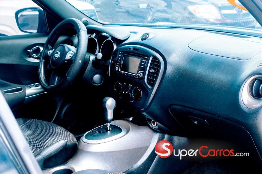 2015 Nissan Juke — foto 8 / 12