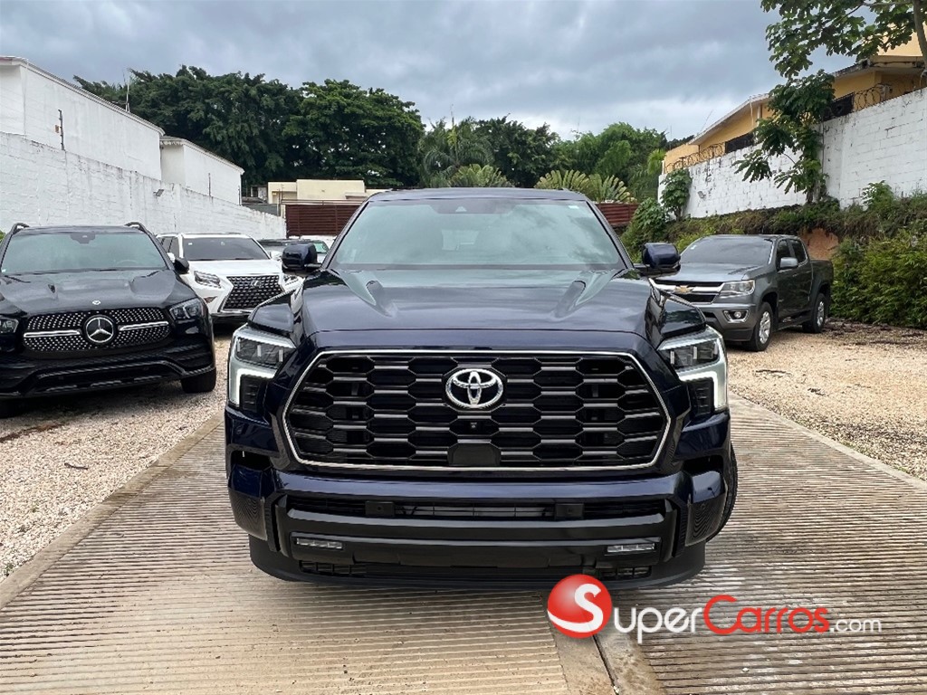 2023 Toyota Sequoia — foto 2 / 12