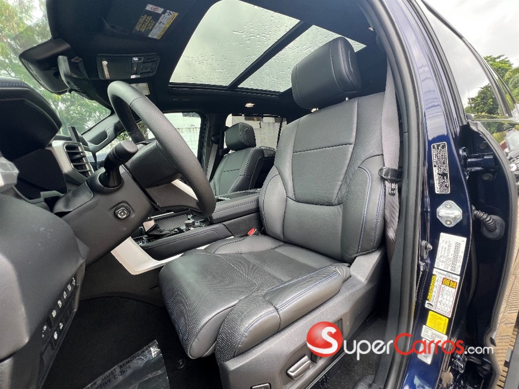 2023 Toyota Sequoia — foto 12 / 12