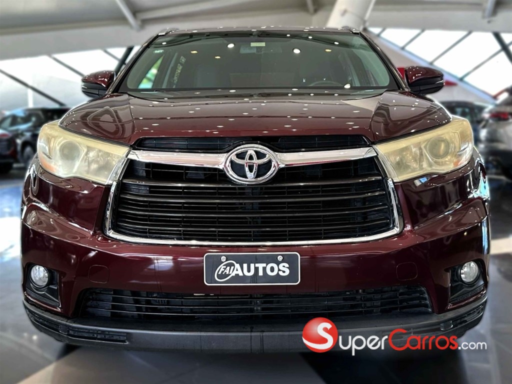 2014 Toyota Highlander XLE — foto 2 / 12