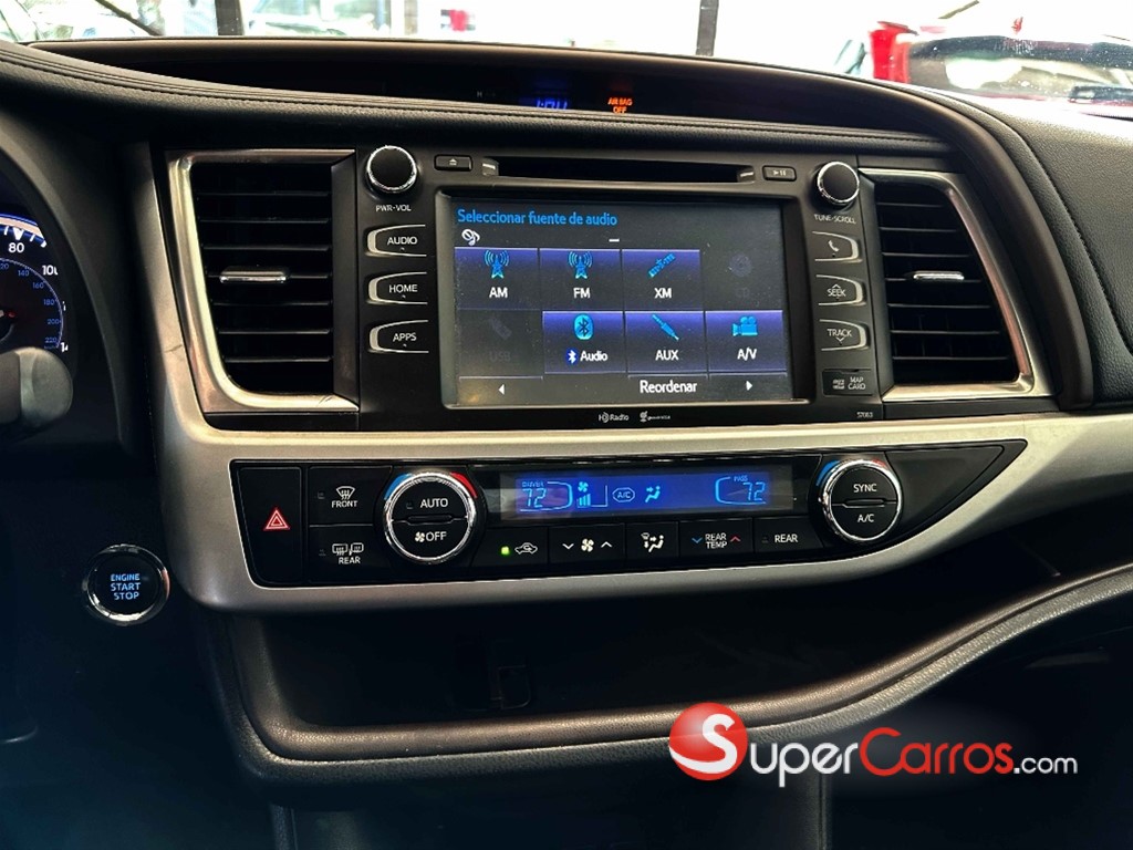 2014 Toyota Highlander XLE — foto 6 / 12