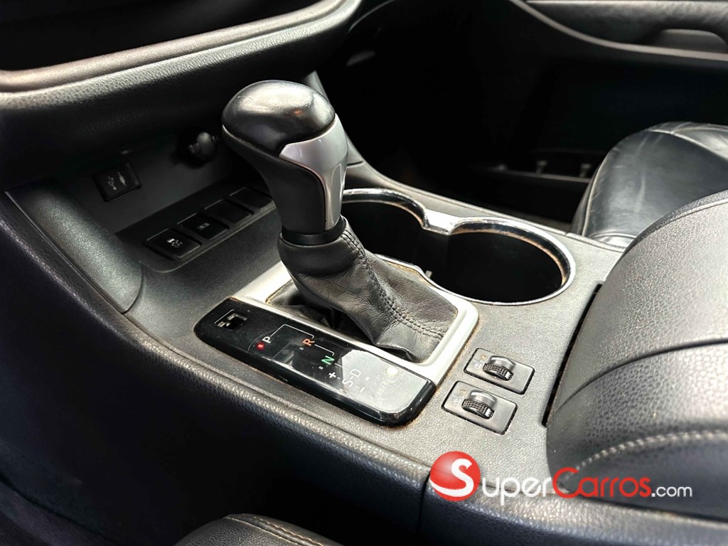 2014 Toyota Highlander XLE — foto 7 / 12