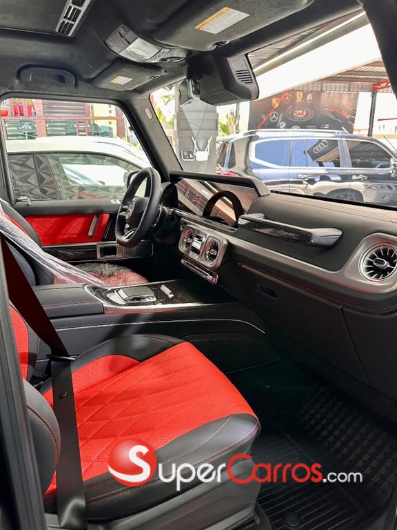 2025 Mercedes-Benz Clase G 63 AMG — foto 6 / 9