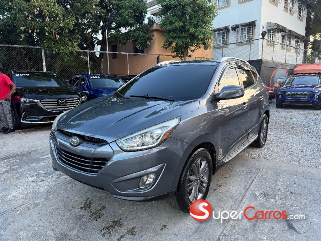 2015 Hyundai Tucson SE — foto 2 / 12