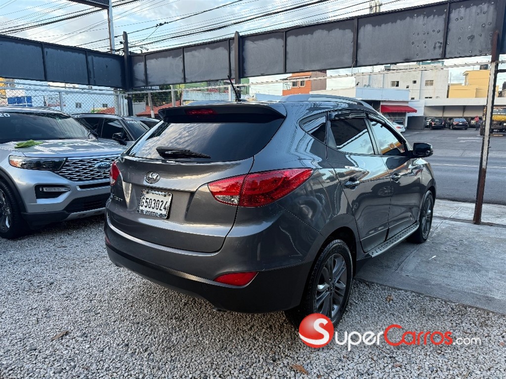 2015 Hyundai Tucson SE — foto 6 / 12