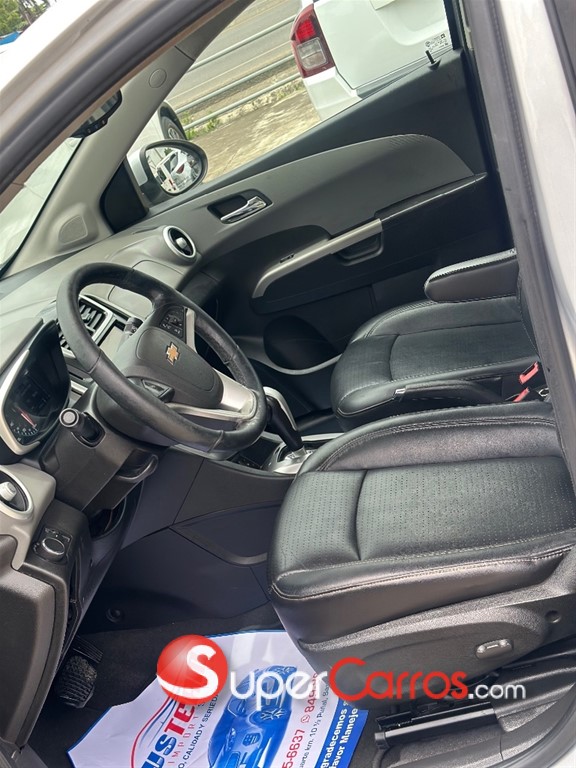 2019 Chevrolet Sonic Premier — foto 4 / 8