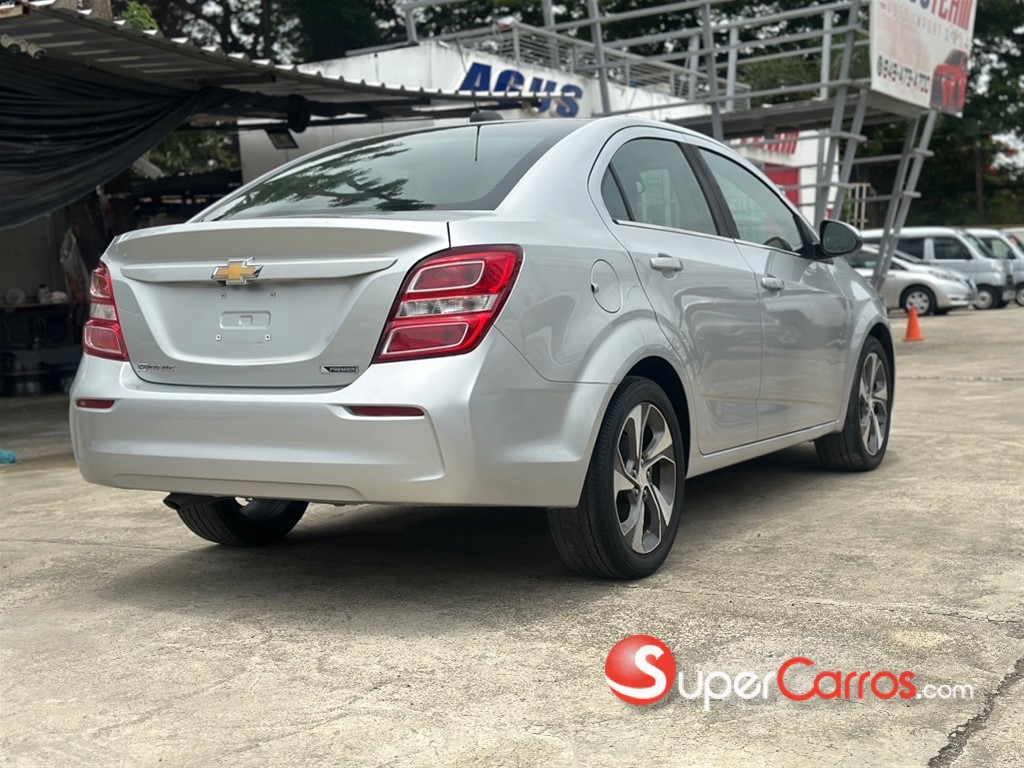 2019 Chevrolet Sonic Premier — foto 6 / 8