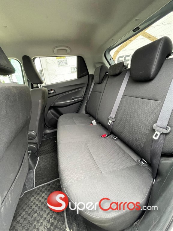 2019 Suzuki Swift — foto 6 / 8