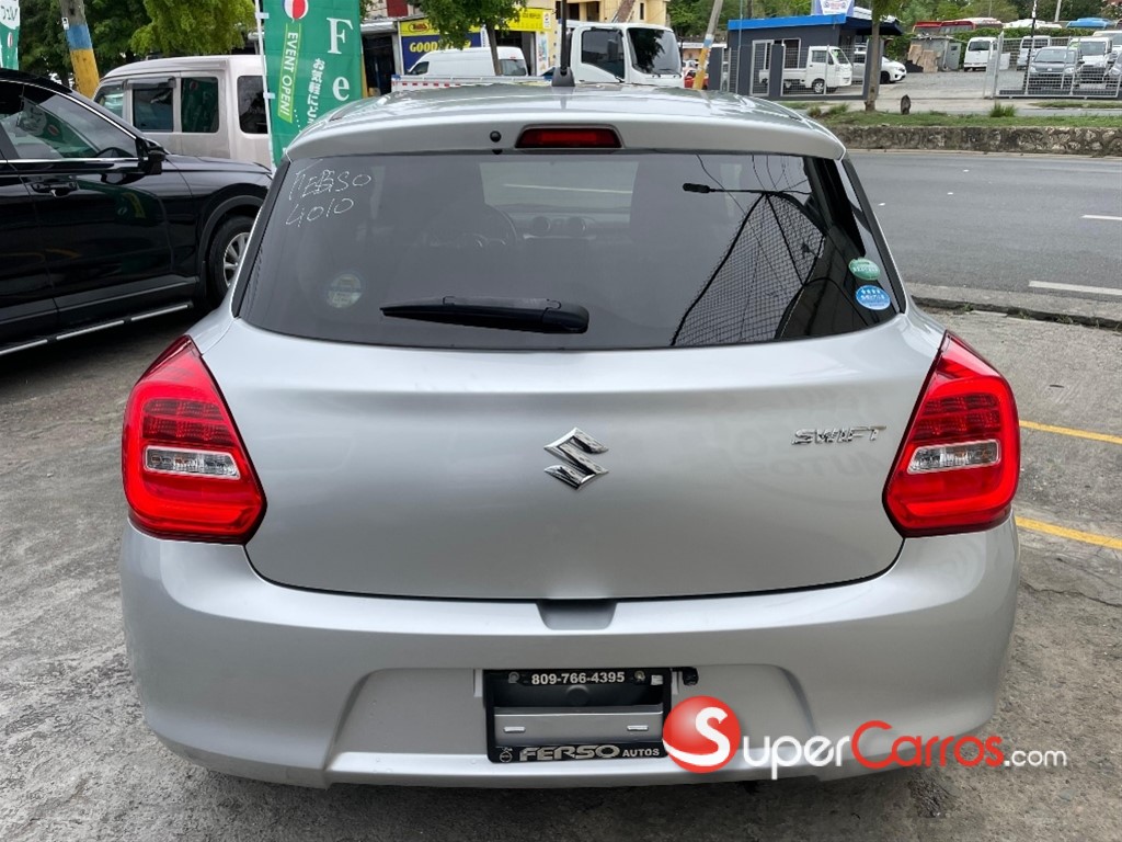 2019 Suzuki Swift — foto 7 / 8