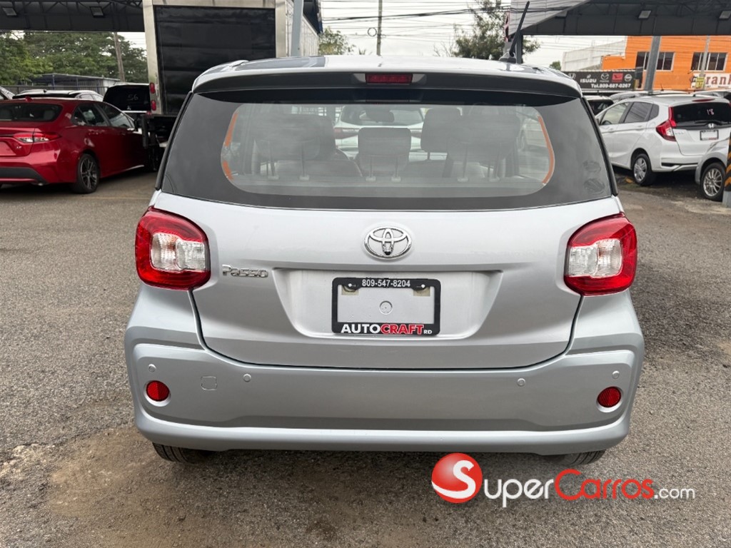 2021 Toyota Passo — foto 5 / 12