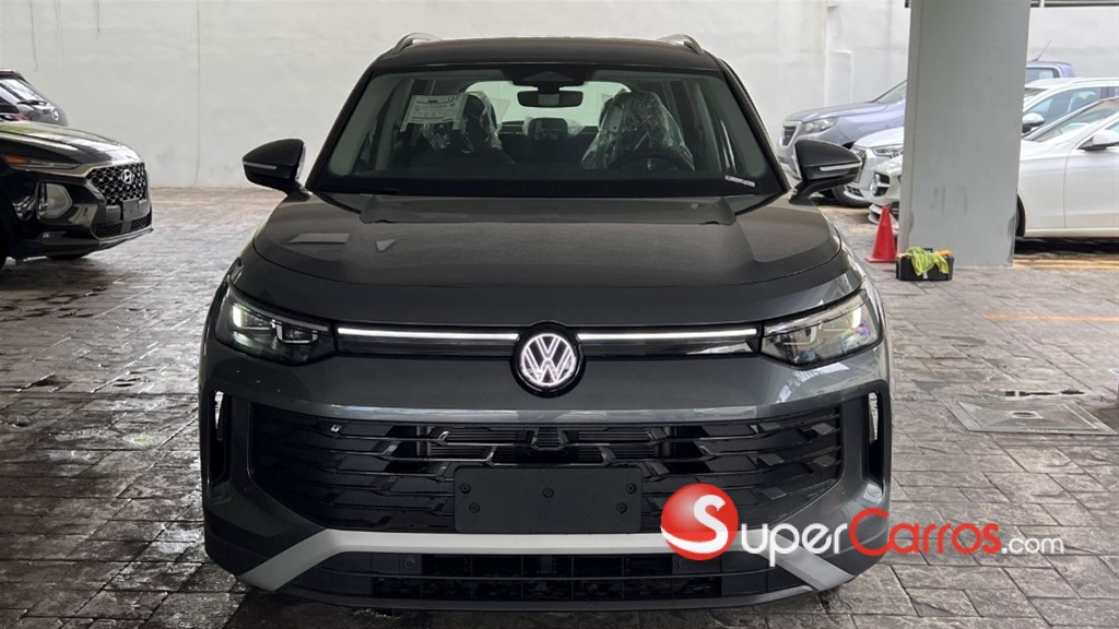 2026 Volkswagen Tiguan — foto 2 / 12