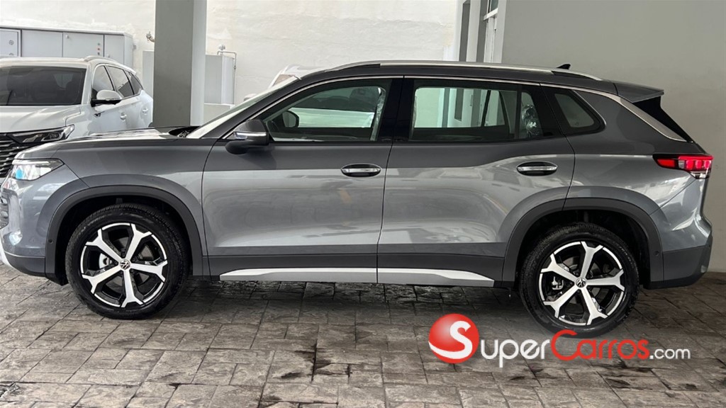 2026 Volkswagen Tiguan — foto 5 / 12
