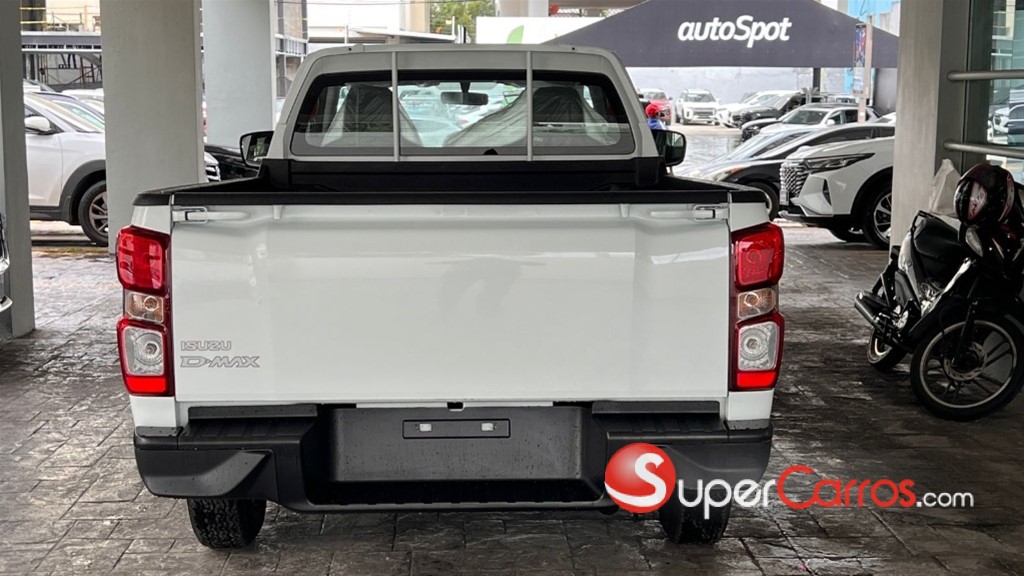 2027 Isuzu DMAX — foto 3 / 11