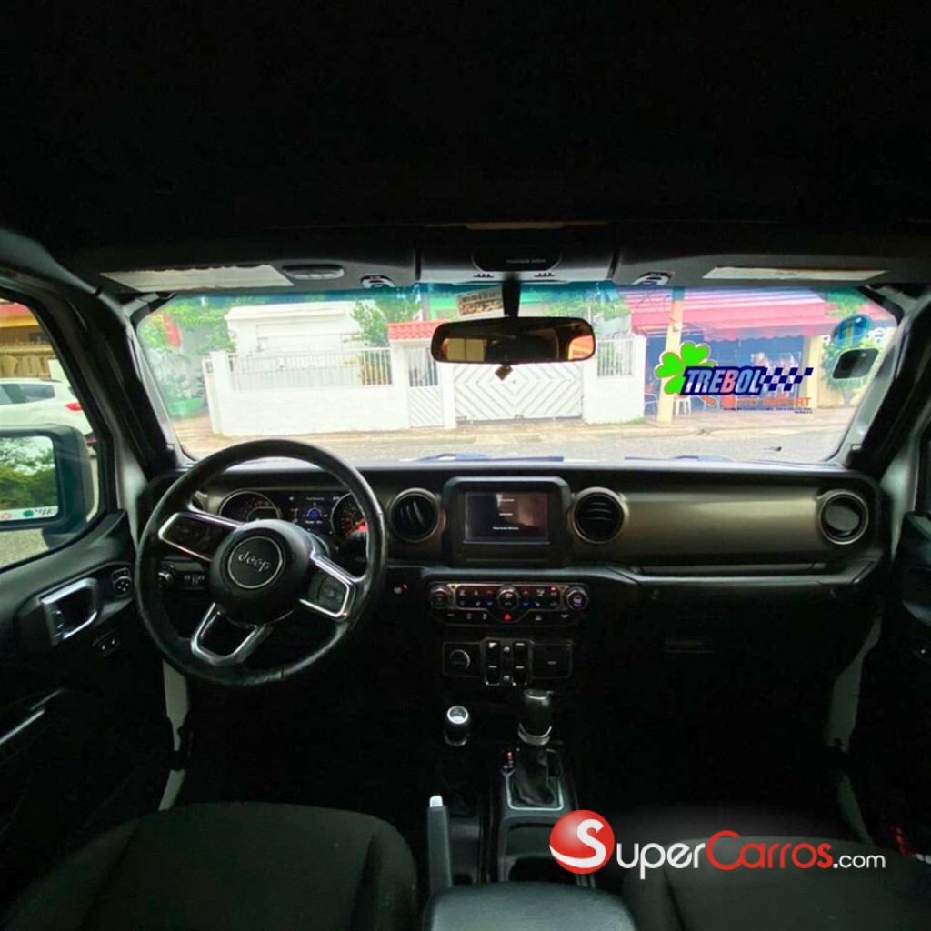 2020 Jeep Gladiator Sport — foto 6 / 7