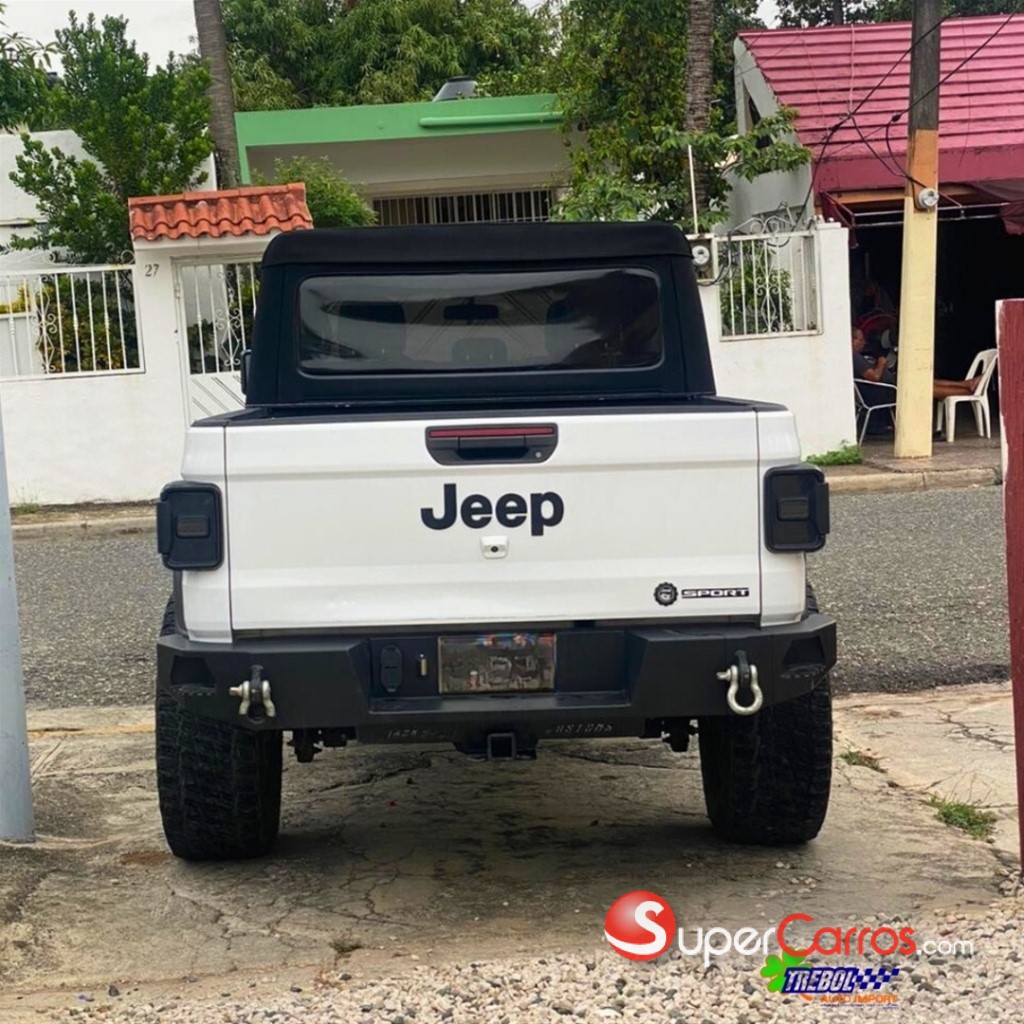 2020 Jeep Gladiator Sport — foto 7 / 7