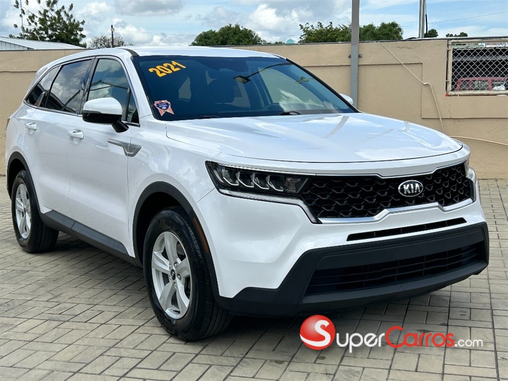 2021 Kia Sorento LX — foto 2 / 12