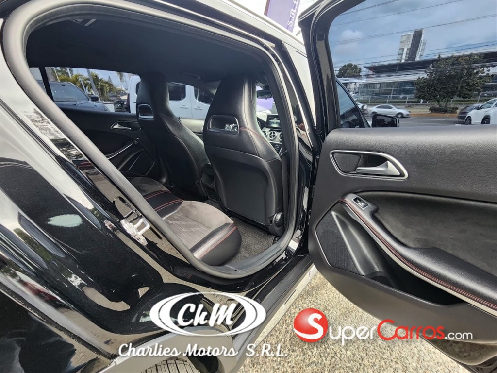 2019 Mercedes-Benz Clase GLA 180 AMG — foto 9 / 9