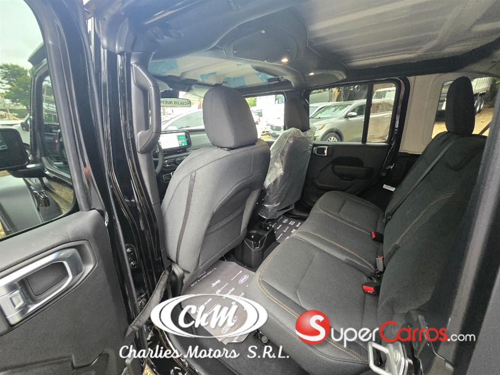 2026 Jeep Wrangler Unlimited Sport — foto 6 / 11