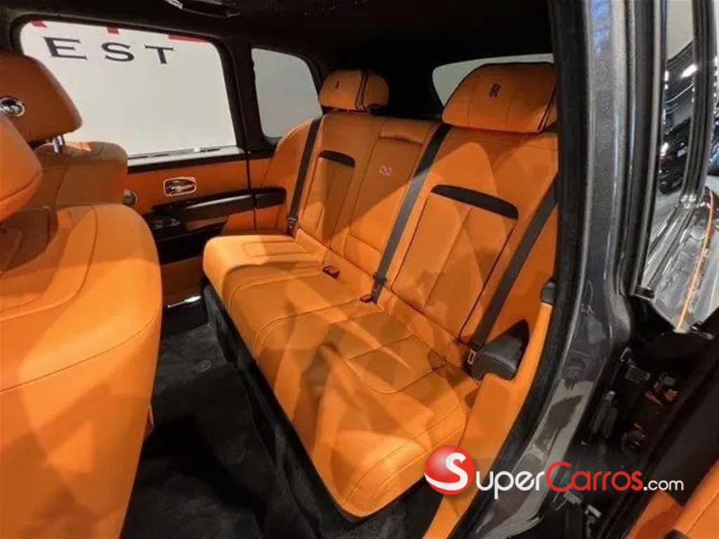 2023 Rolls Royce Cullinan — foto 5 / 8