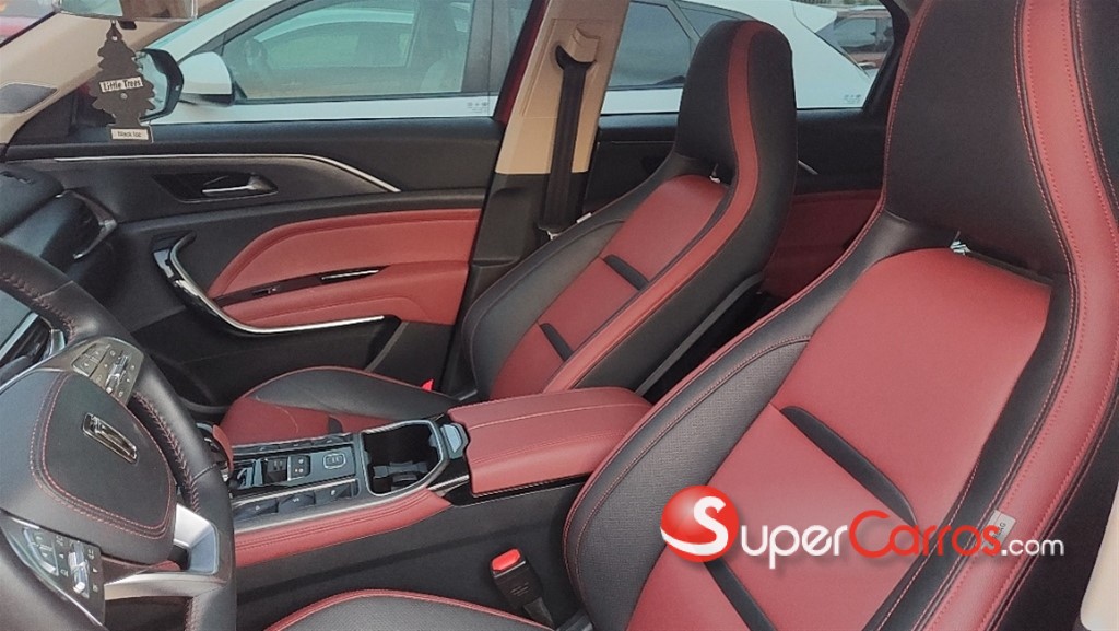 2023 Bestune T-77 Deluxe — foto 11 / 12