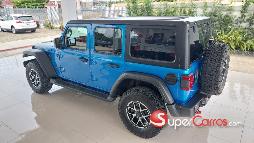 2025 Jeep Wrangler Rubicon — foto 6 / 12