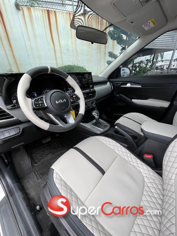 2022 Kia Seltos LX — foto 11 / 12