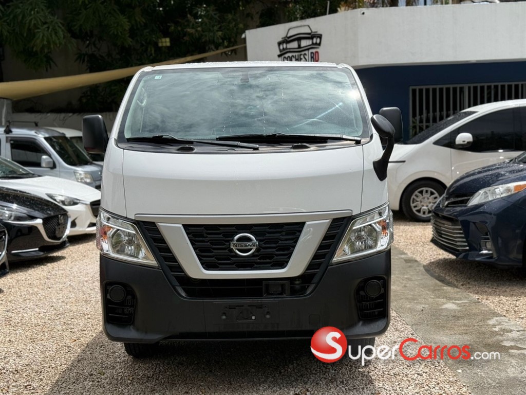 2021 Nissan NV 350 — foto 6 / 8