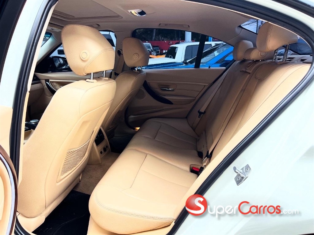 2015 BMW Serie 3 328i — foto 3 / 12