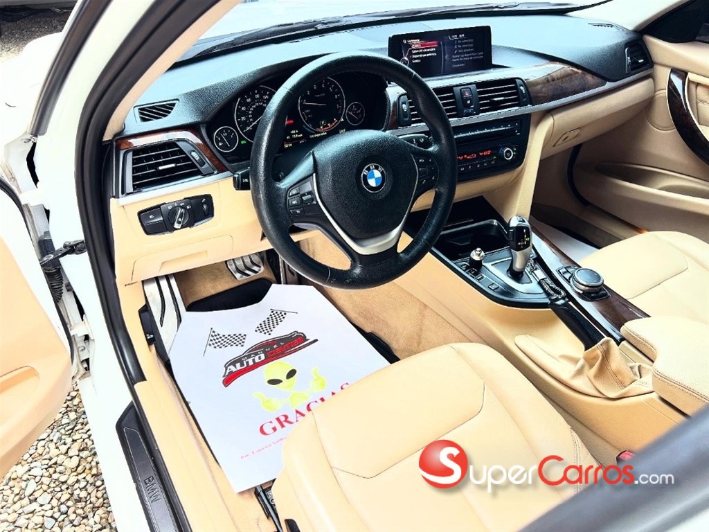 2015 BMW Serie 3 328i — foto 5 / 12