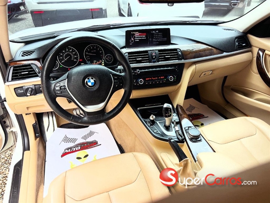 2015 BMW Serie 3 328i — foto 6 / 12
