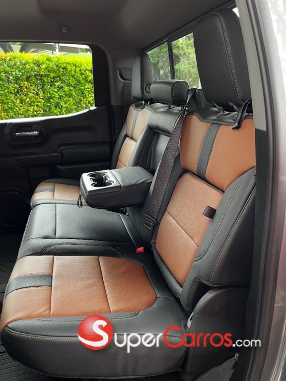 2020 Chevrolet Silverado Z 71 — foto 7 / 12
