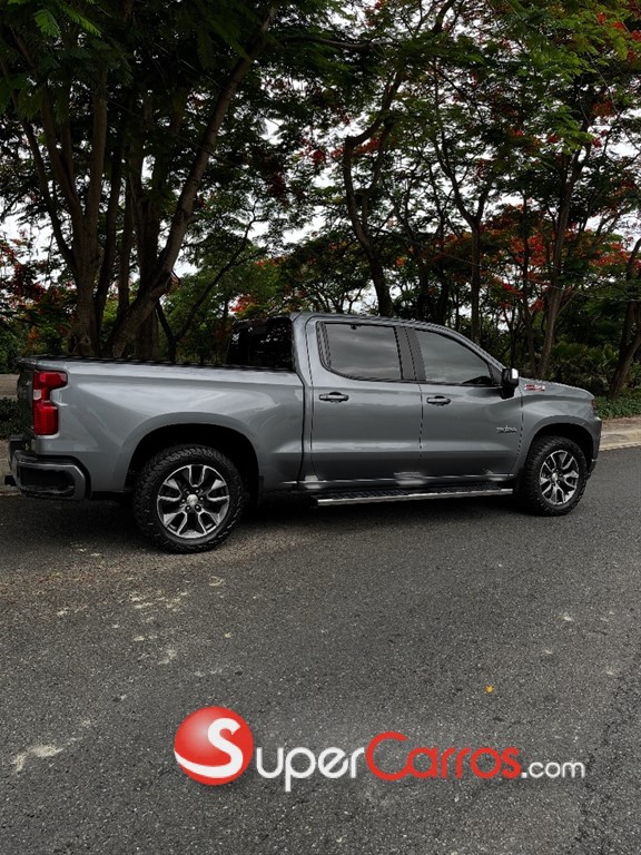2020 Chevrolet Silverado Z 71 — foto 11 / 12