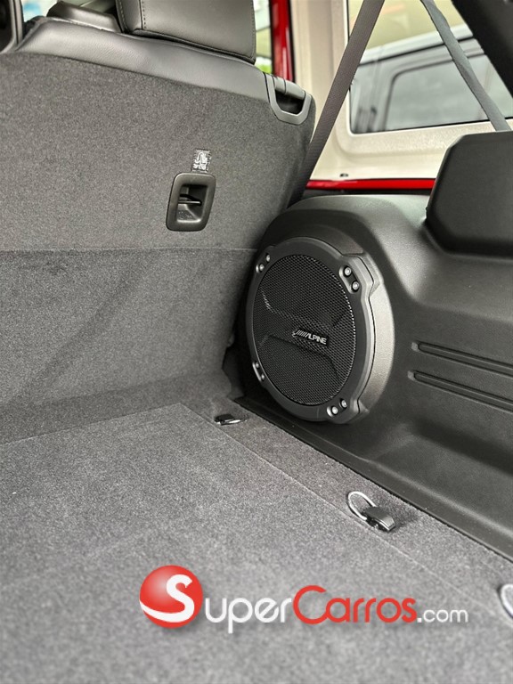 2025 Jeep Wrangler Unlimited Sahara — foto 5 / 7