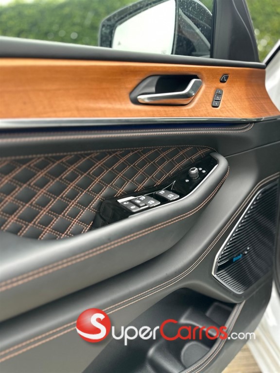 2024 Jeep Grand Cherokee Summit Reserve — foto 6 / 12