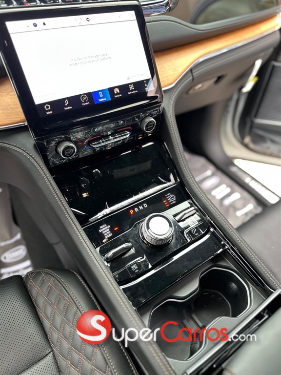 2024 Jeep Grand Cherokee Summit Reserve — foto 8 / 12