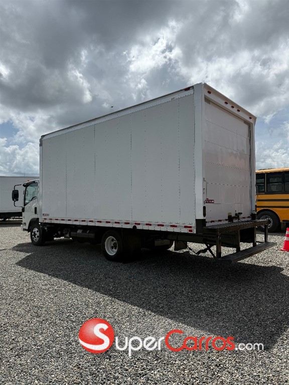 2018 Isuzu Camion — foto 5 / 7