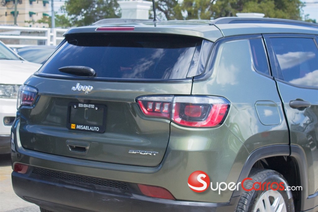 2018 Jeep Compass Sport — foto 2 / 9