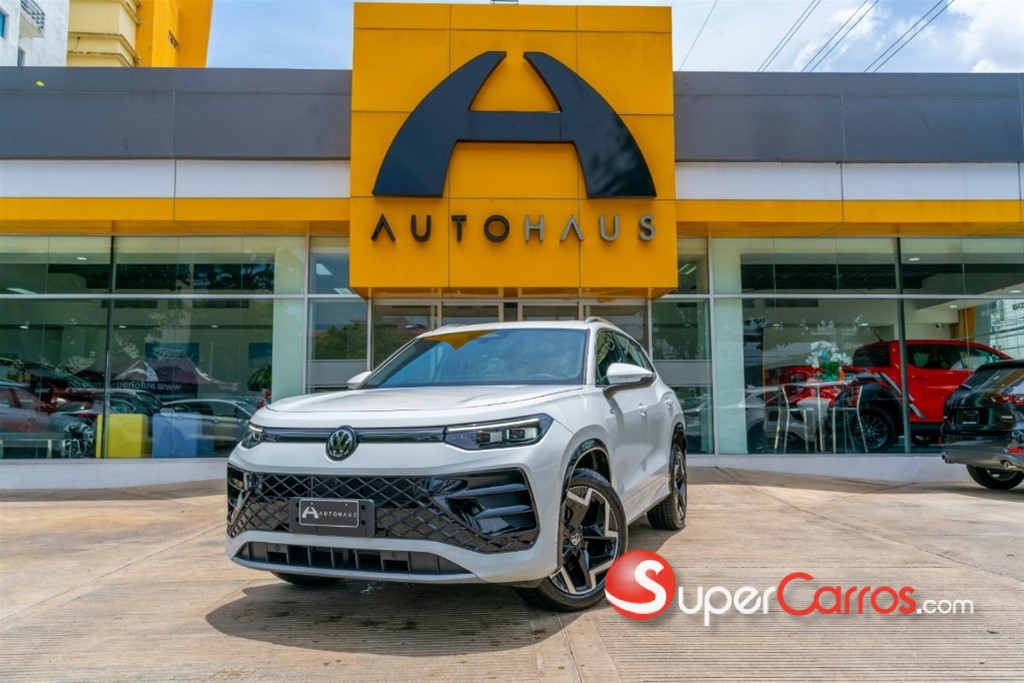 2025 Volkswagen Tiguan R Design — foto 2 / 9