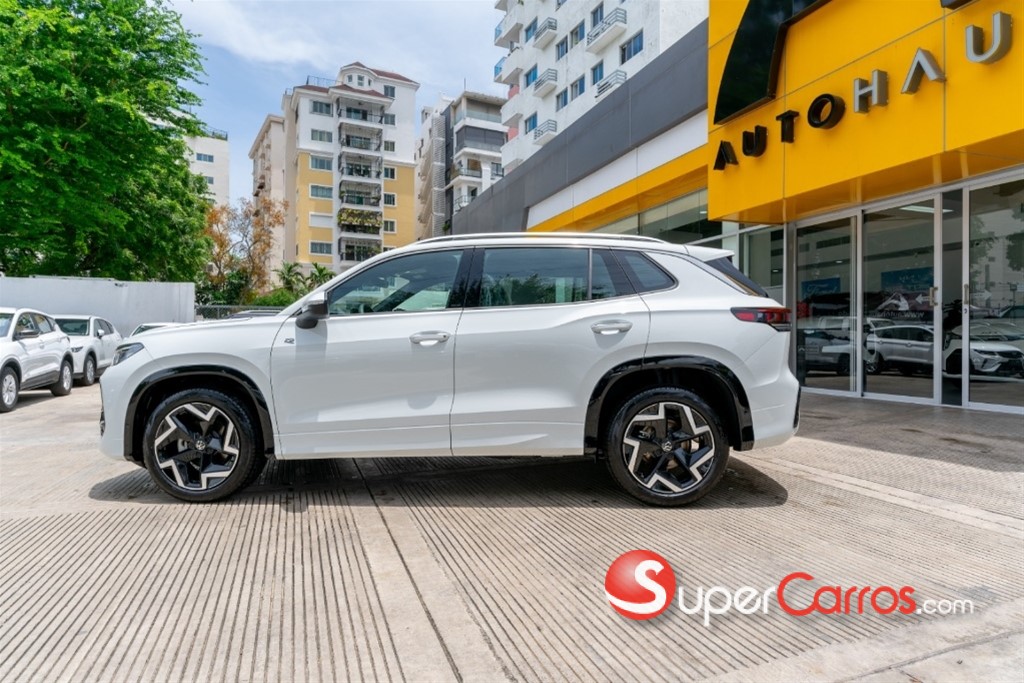 2025 Volkswagen Tiguan R Design — foto 3 / 9
