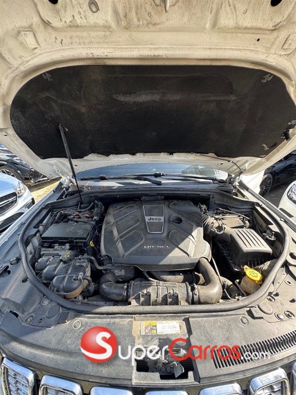 2018 Jeep Grand Cherokee SUMMIT — foto 12 / 12