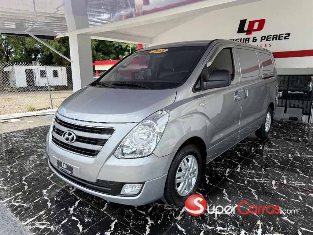 2018 Hyundai Grand Starex