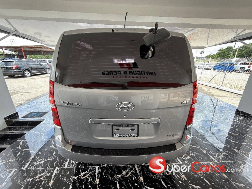 2018 Hyundai Grand Starex — foto 5 / 9