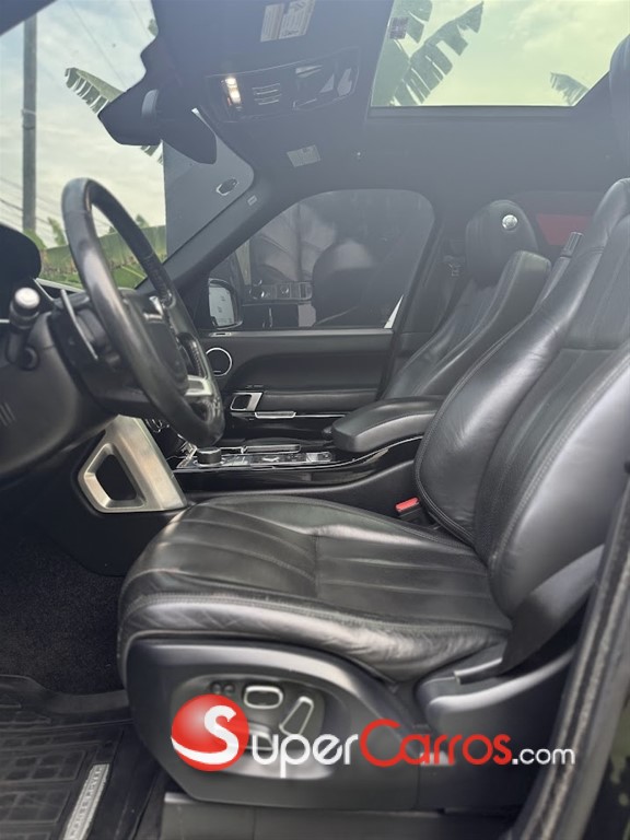 2015 Land Rover Range Rover HSE — foto 5 / 12