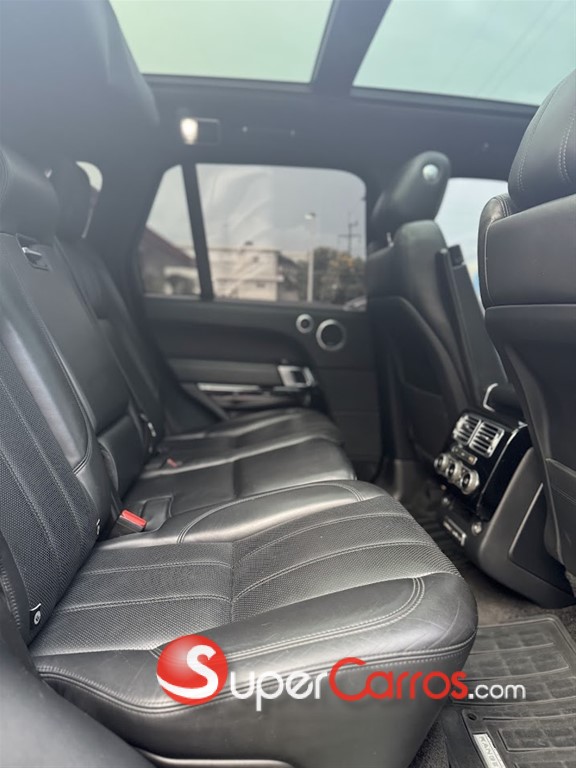 2015 Land Rover Range Rover HSE — foto 7 / 12