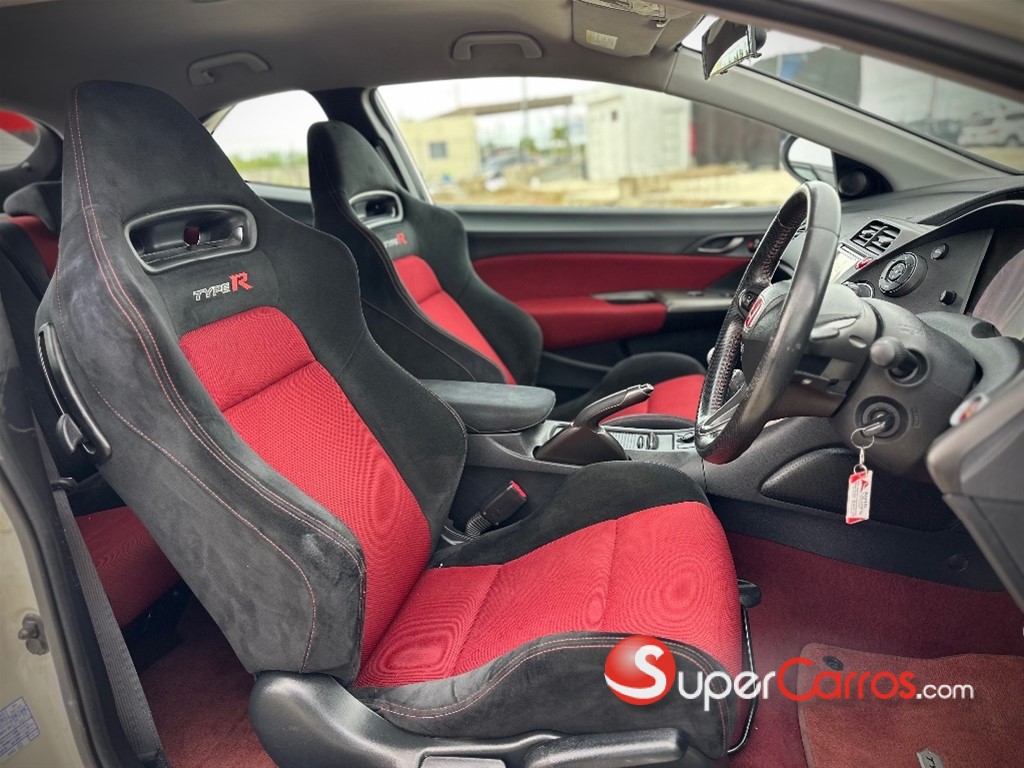 2011 Honda Civic Type R — foto 8 / 12