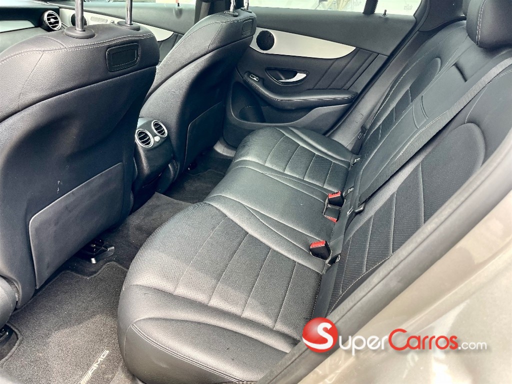2019 Mercedes-Benz Clase GLC 300 AMG — foto 6 / 7