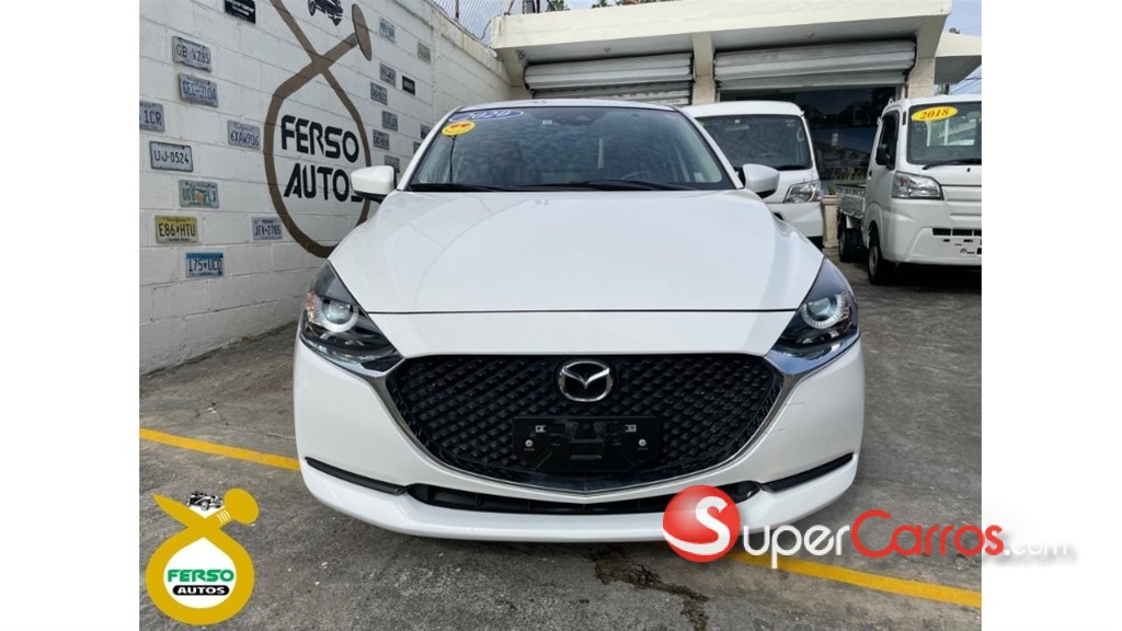 2020 Mazda 2 — foto 2 / 11