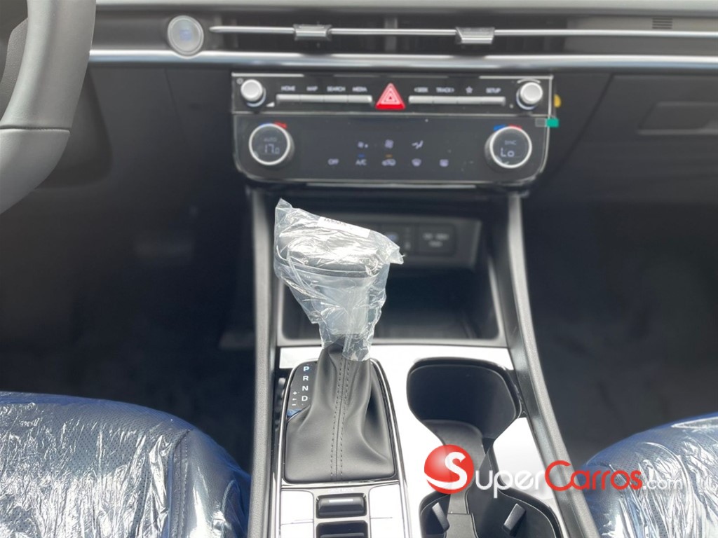 2025 Hyundai Tucson LIMITED — foto 8 / 12