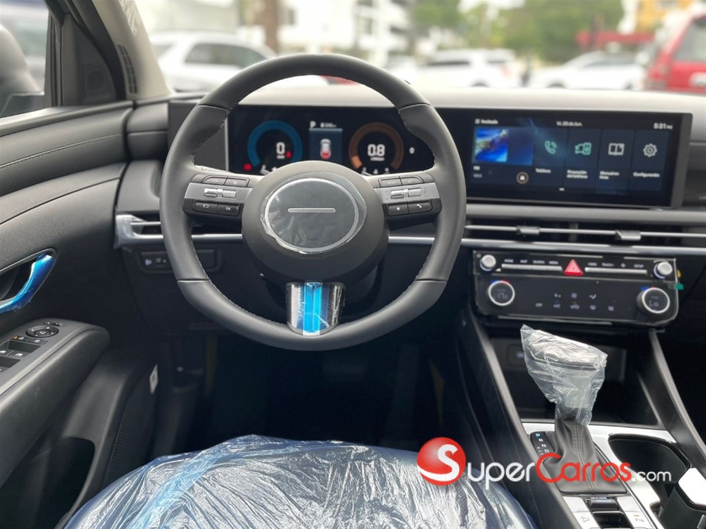 2025 Hyundai Tucson LIMITED — foto 9 / 12